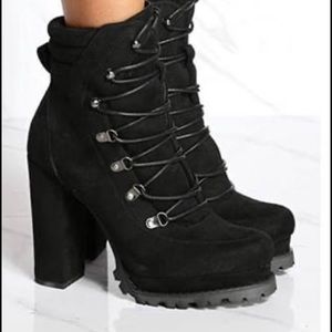 Liliana Lace up bootie